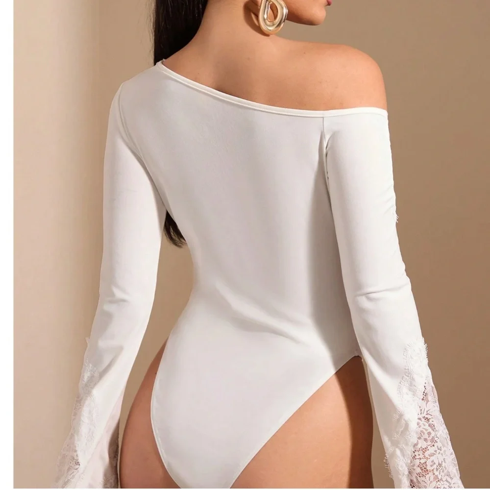 Burgundy Floral Lace One Shoulder Fitted Long Sleeve Bodysuit